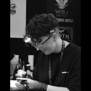 @white.moth.tattoo